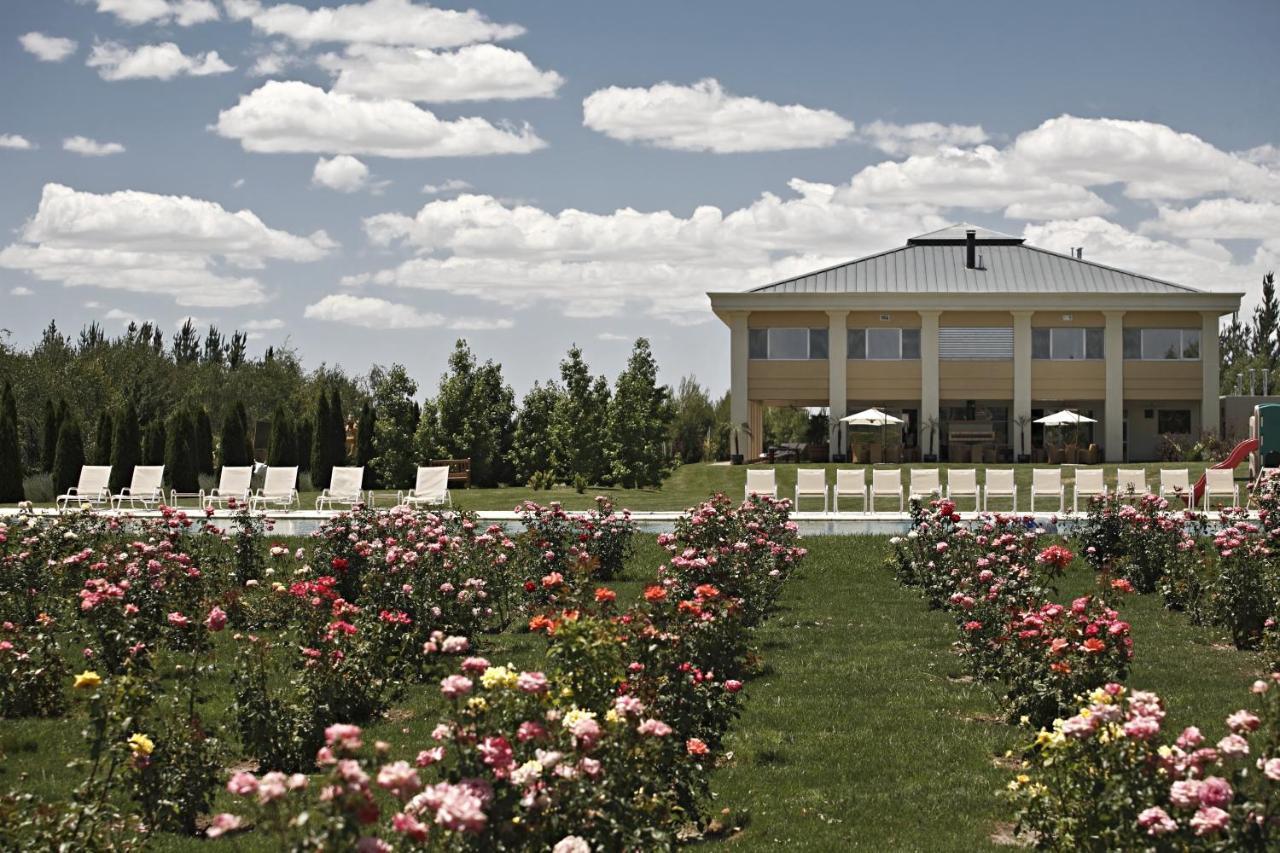Estancia Mendoza Wine Hotel Tunuyan Exterior photo